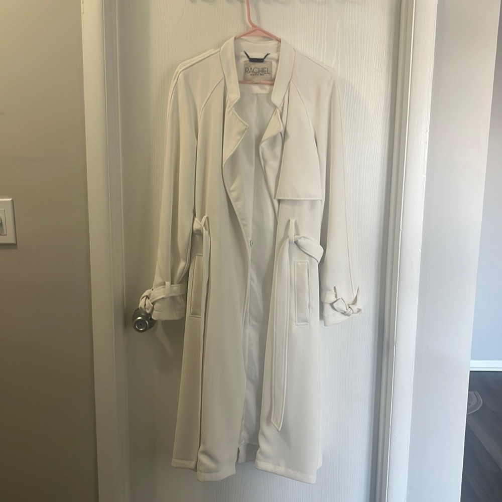 Beautiful white trench coat. Worn 1X